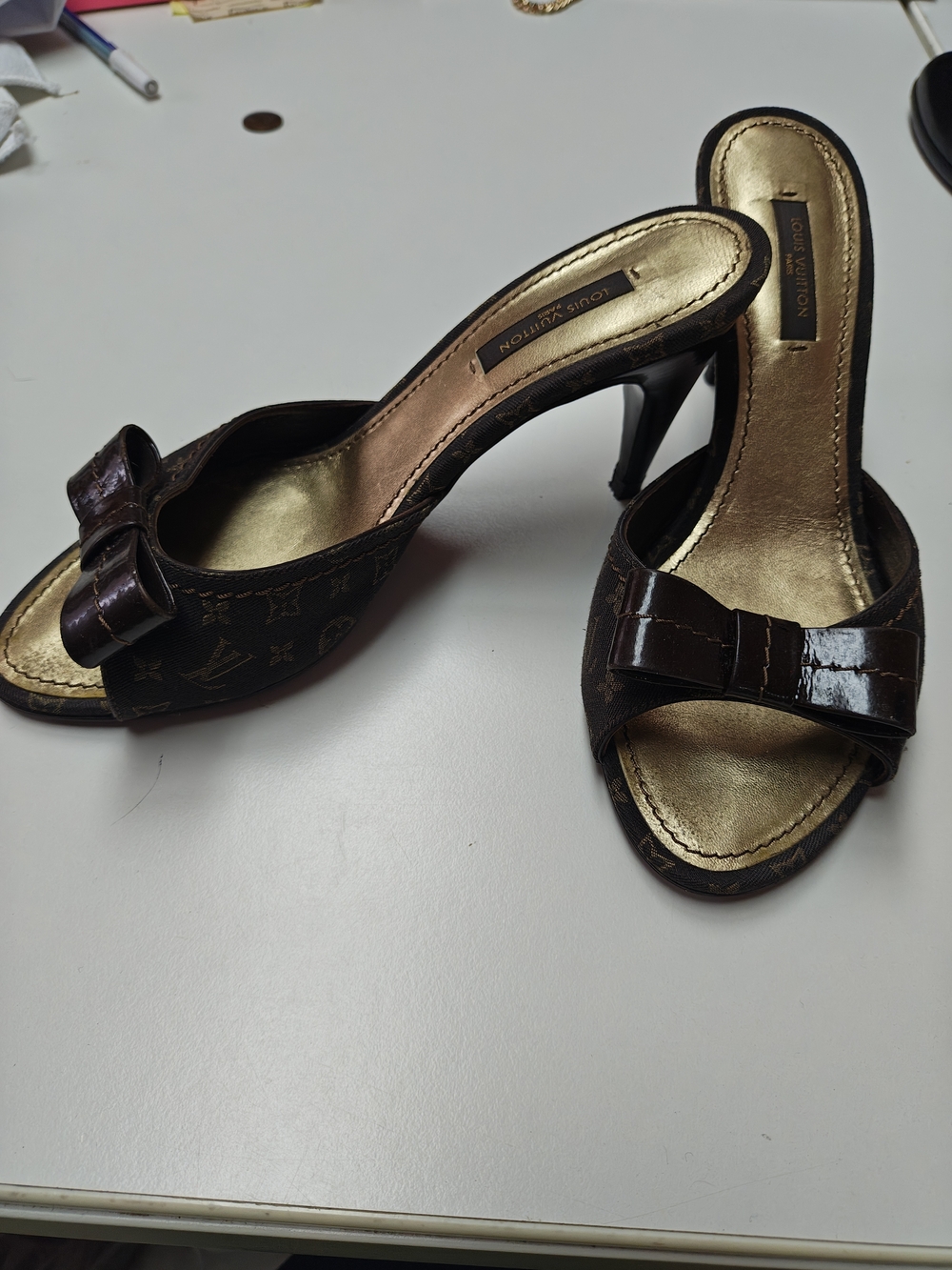 Louis Vuitton Brown Monogram Bow Heel Sandals - Brown/Gold